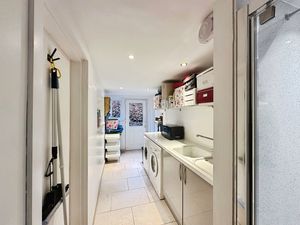 Photo 18- click for photo gallery